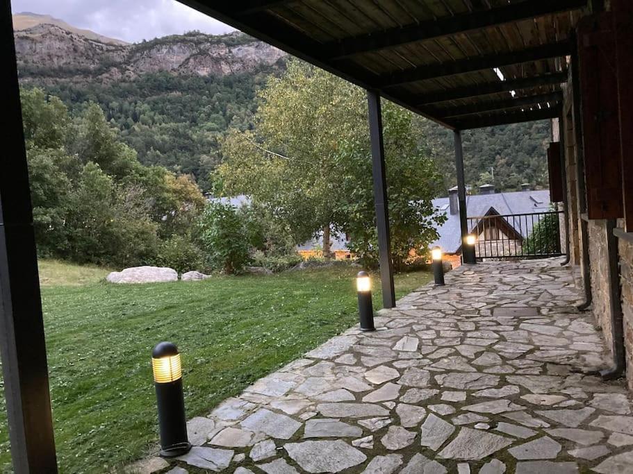 Elegante Apartamento En Escarrilla Con Vistas Al Valle Екстер'єр фото