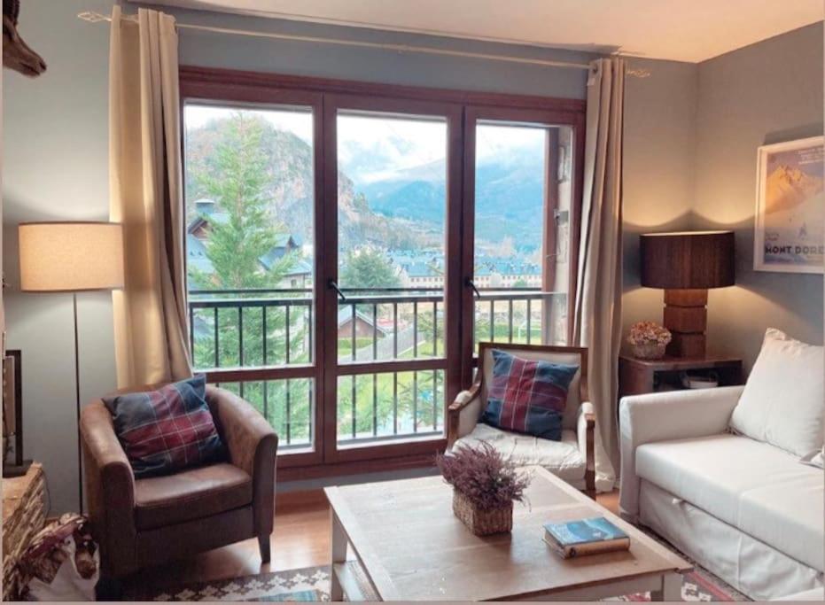 Elegante Apartamento En Escarrilla Con Vistas Al Valle Екстер'єр фото